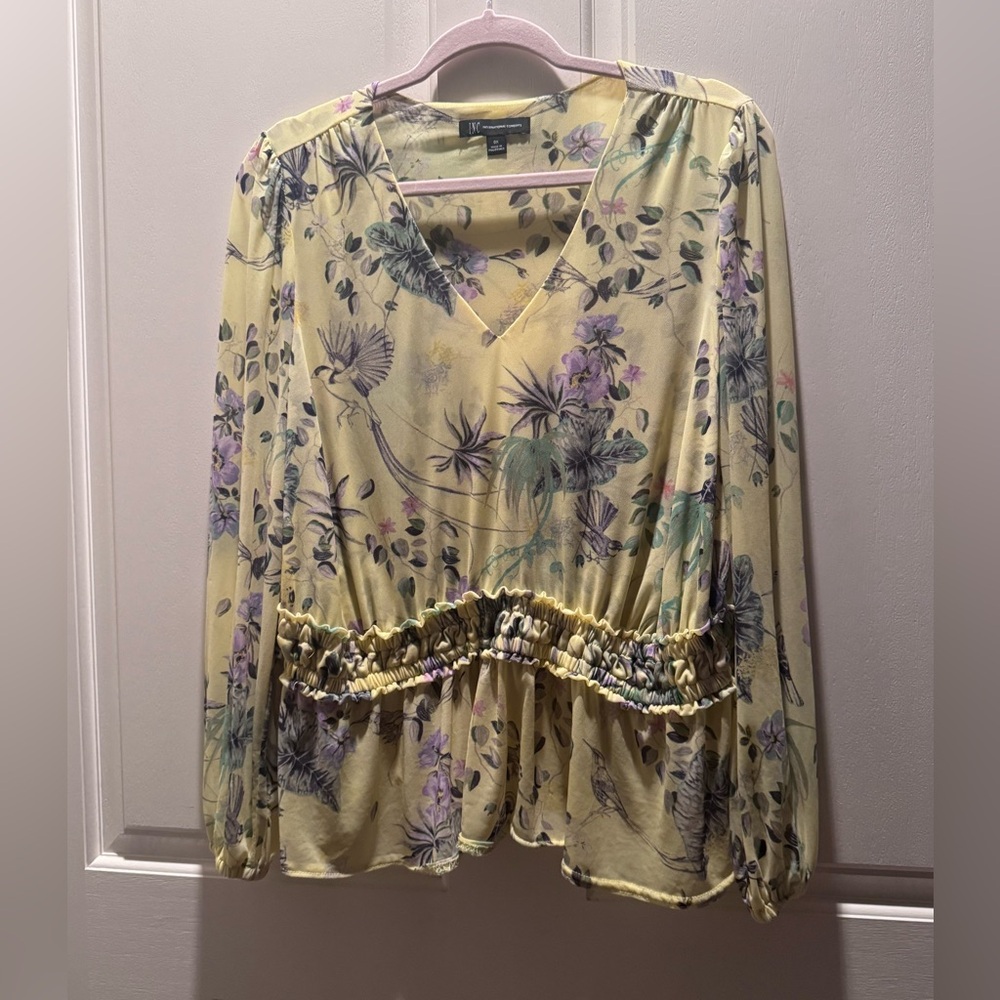 INC International Concepts Pale Yellow Floral V-Neck Peplum Blouse